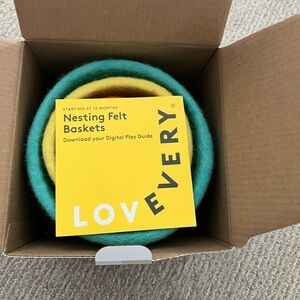 Lovevery nesting cups